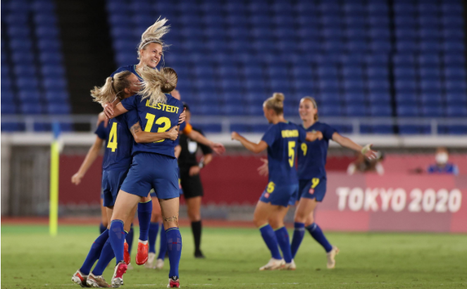 瑞典女足vs加拿大女足比分预测的简单介绍